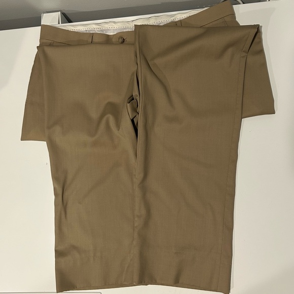 Joseph Abboud 40x33 Tan Dress Pants - Picture 10 of 11
